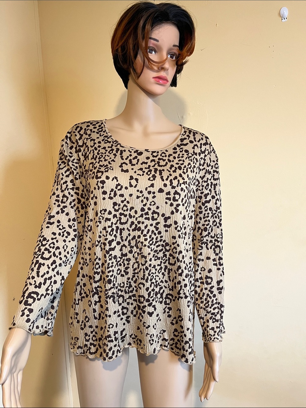 croft & barrow Beige and Black Leopard Print Long Sleeve Top